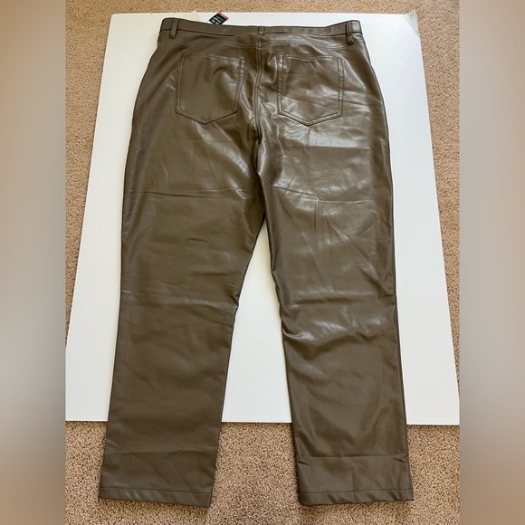 Abercrombie The 90s Straight Curve Pants Brown Vegan Leather Size 35 20R New - Picture 3 of 10